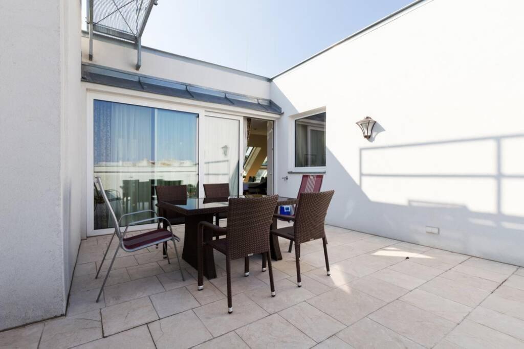 Appartement Grosses Penthouse #12 Mit Terrasse Und Aussicht à Vienne Extérieur photo